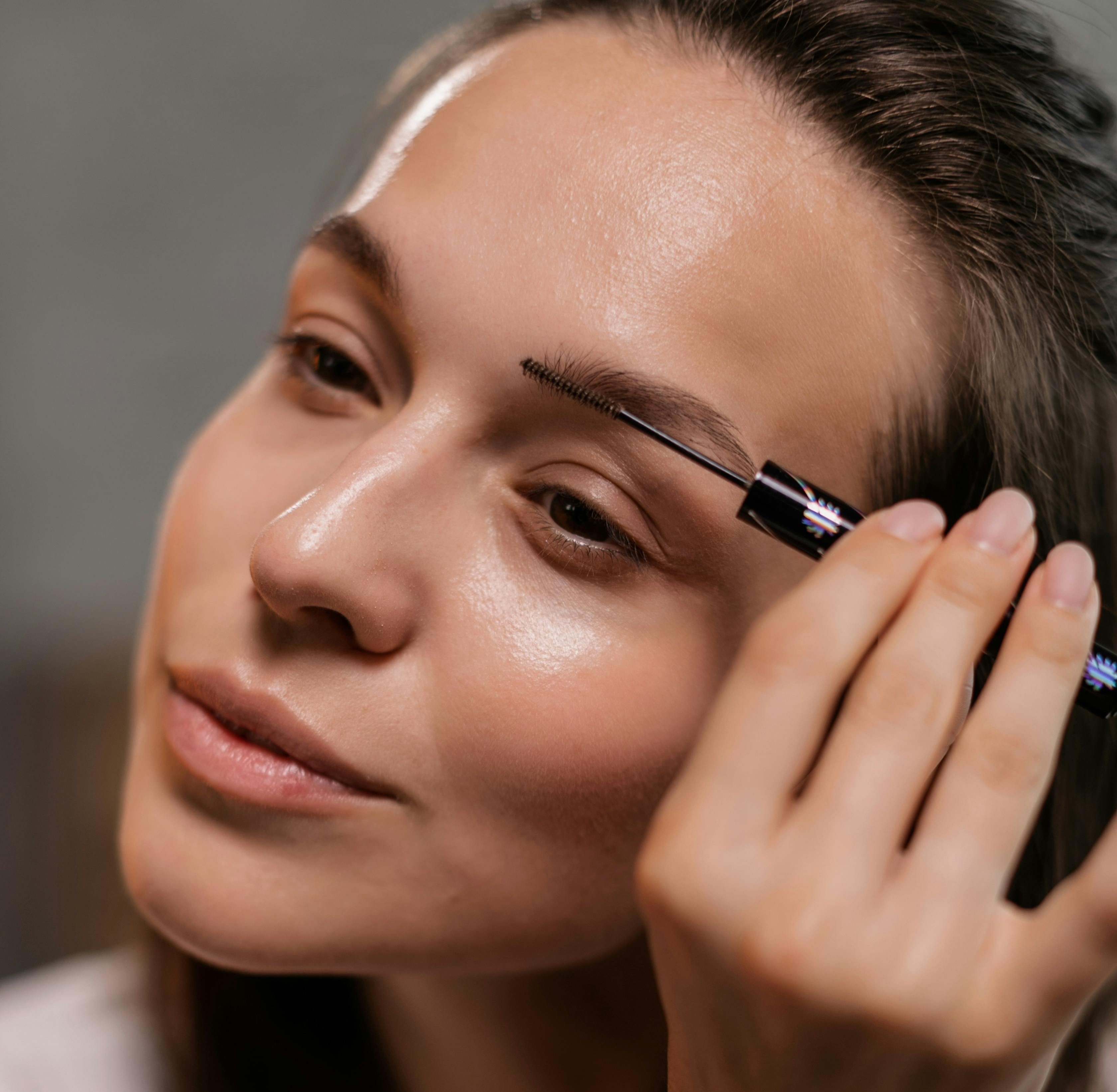 Salon Grade Brow and Lash Care Moves into the Home Routine